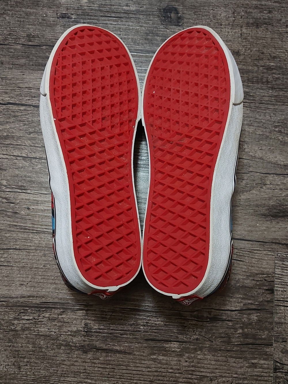 2018 Vans Classic Slip-On Marvel Spider-Man sneakers - Picture 9 of 9